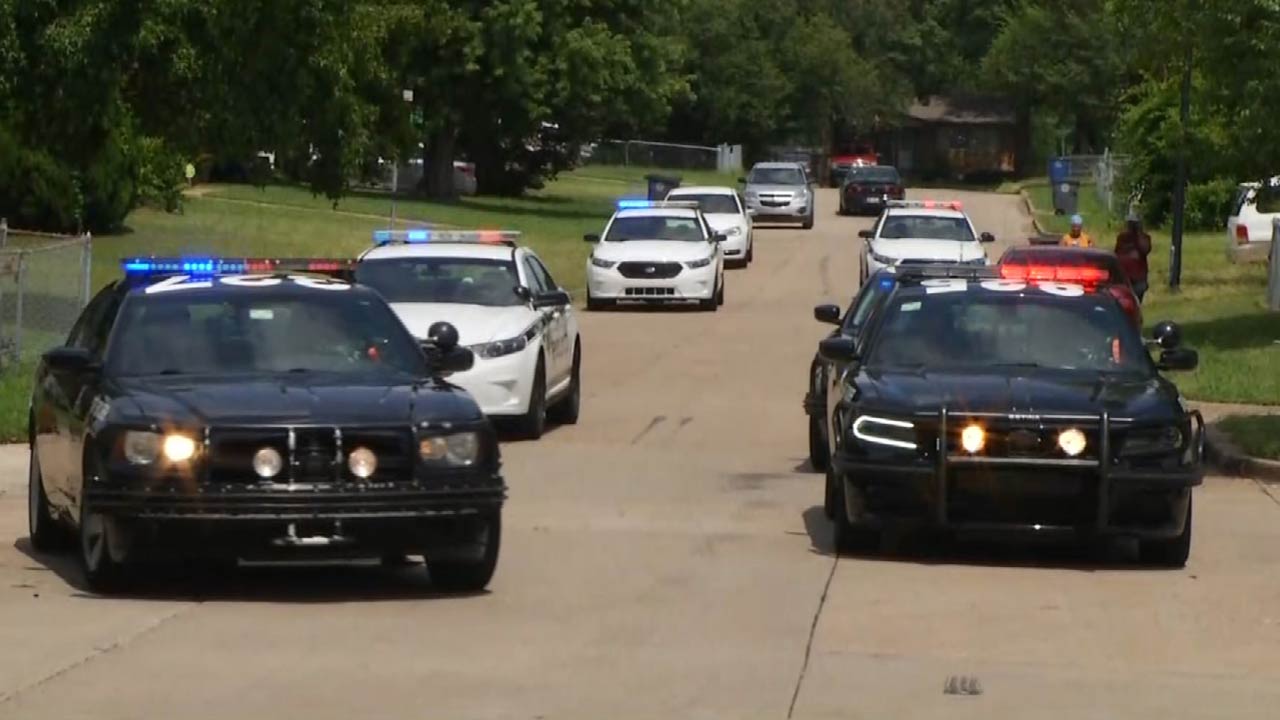Owasso Police Chase Ends in North Tulsa