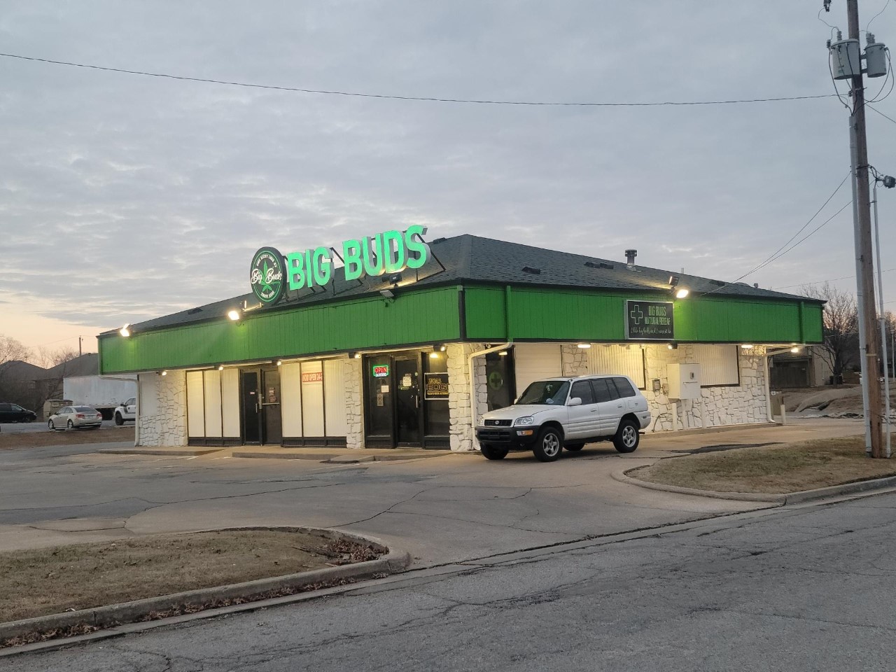 Big Buds Dispensary Victim of Armed Robbery Friday Morning